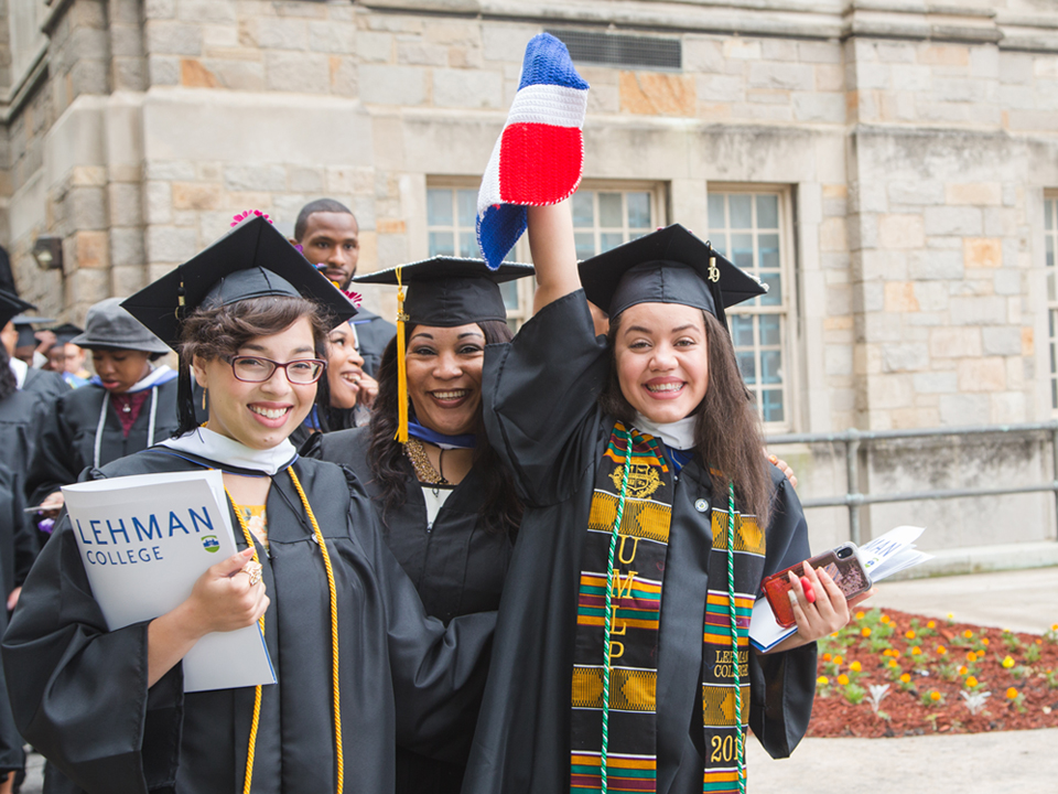 Photo of U.S. News and World Report released its annual “Best Colleges” Rankings on Sept. 9, listing Lehman College No. 1 on the “Student Debt Load at Graduation (Least Debt)” List for regional universities in the North. 