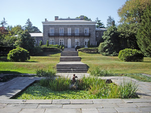 Bartow Pell Mansion