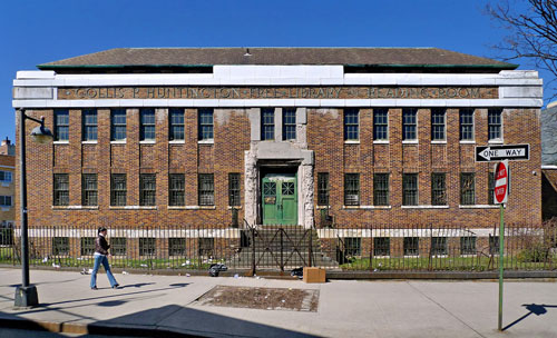 Huntington Free Library