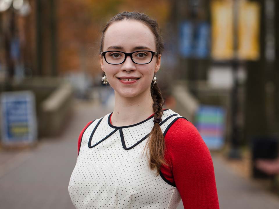 Biology Major Olivia Asher Named Con Edison STEM Scholar