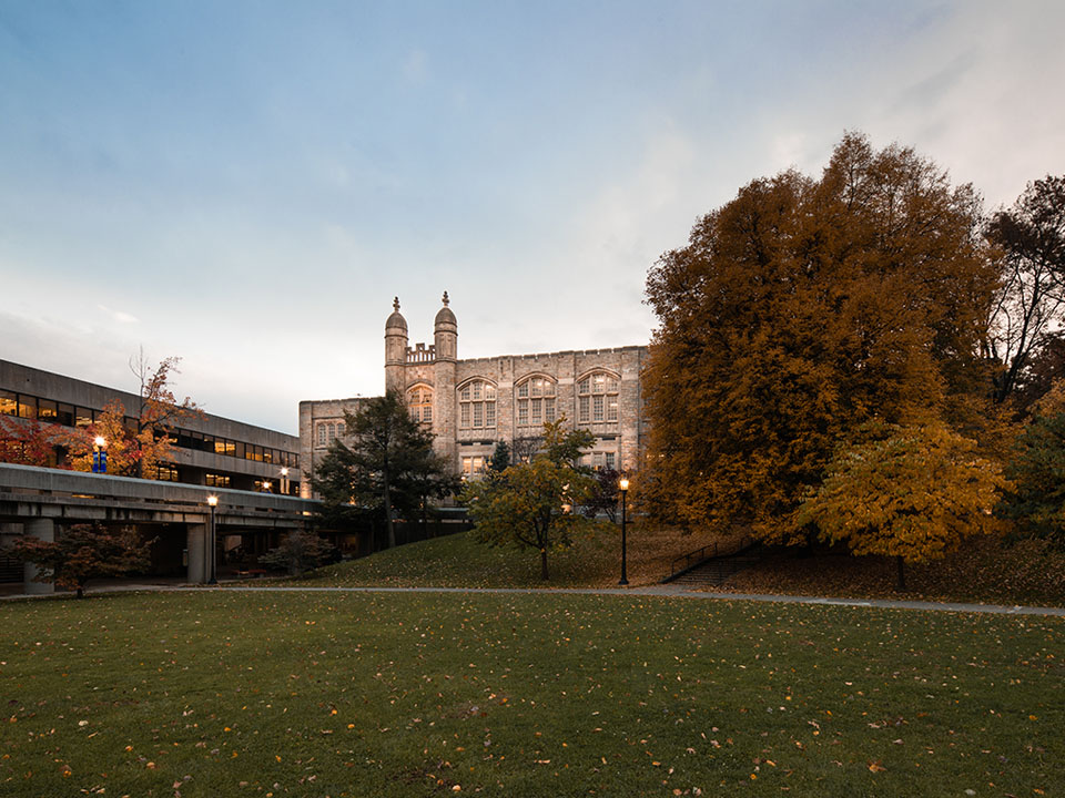 Lehman College News 2021 President Delgado Marks The Start Of Lehman College News 2021 President Delgado Marks The Start Of
