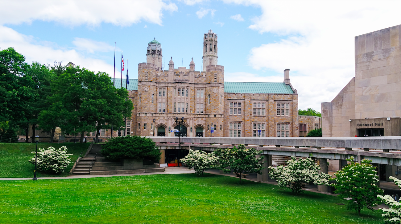 Lehman College News 2022 Lehman Literacy Center Receives 5 4