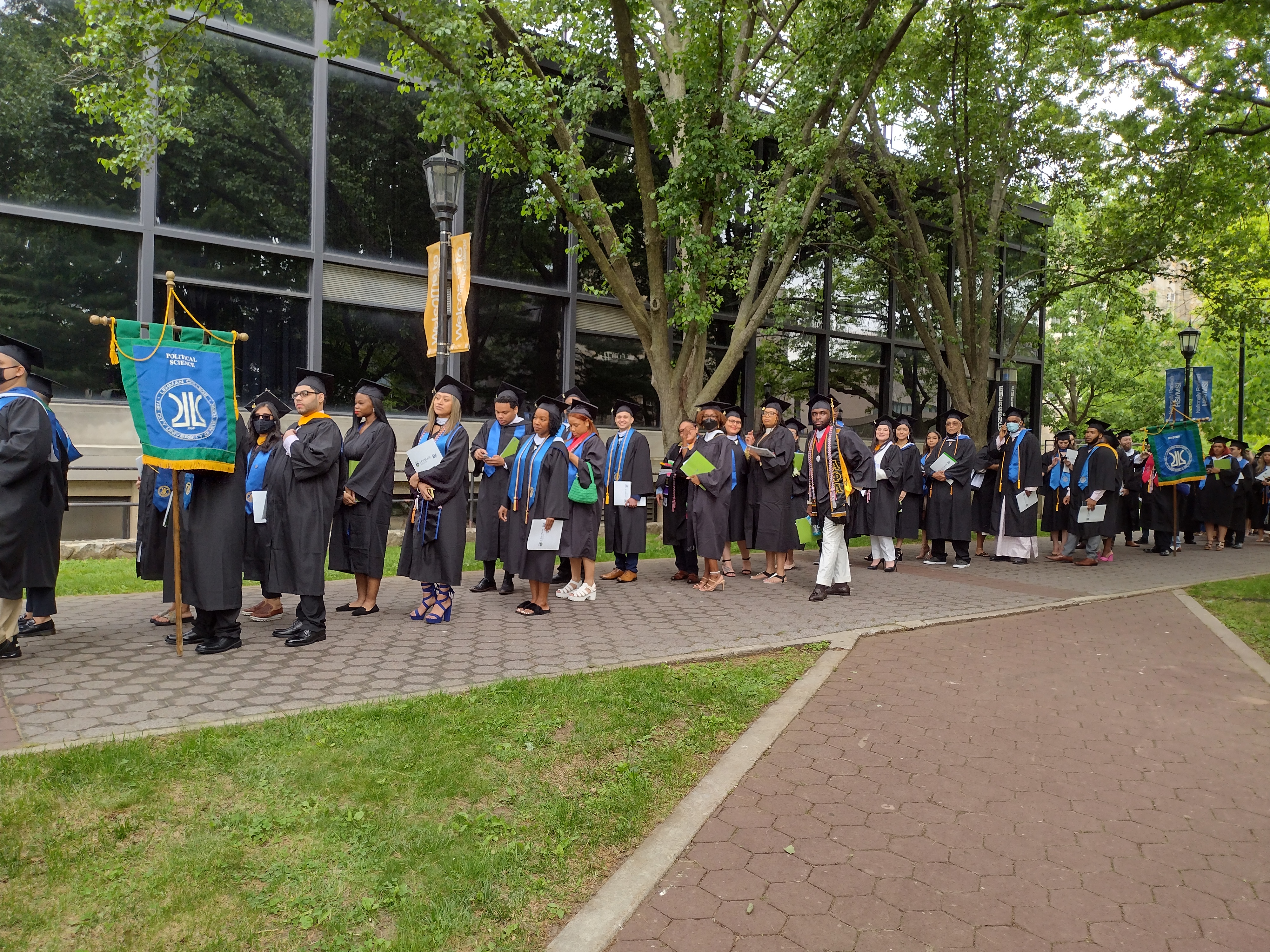 Alternative commencement ceremony May 2022